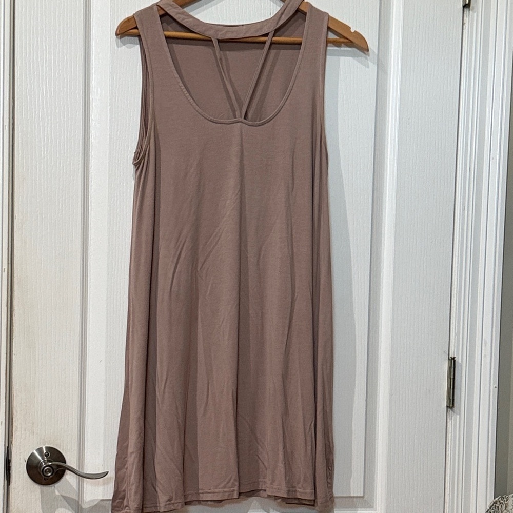 Very J size medium sleeveless dress